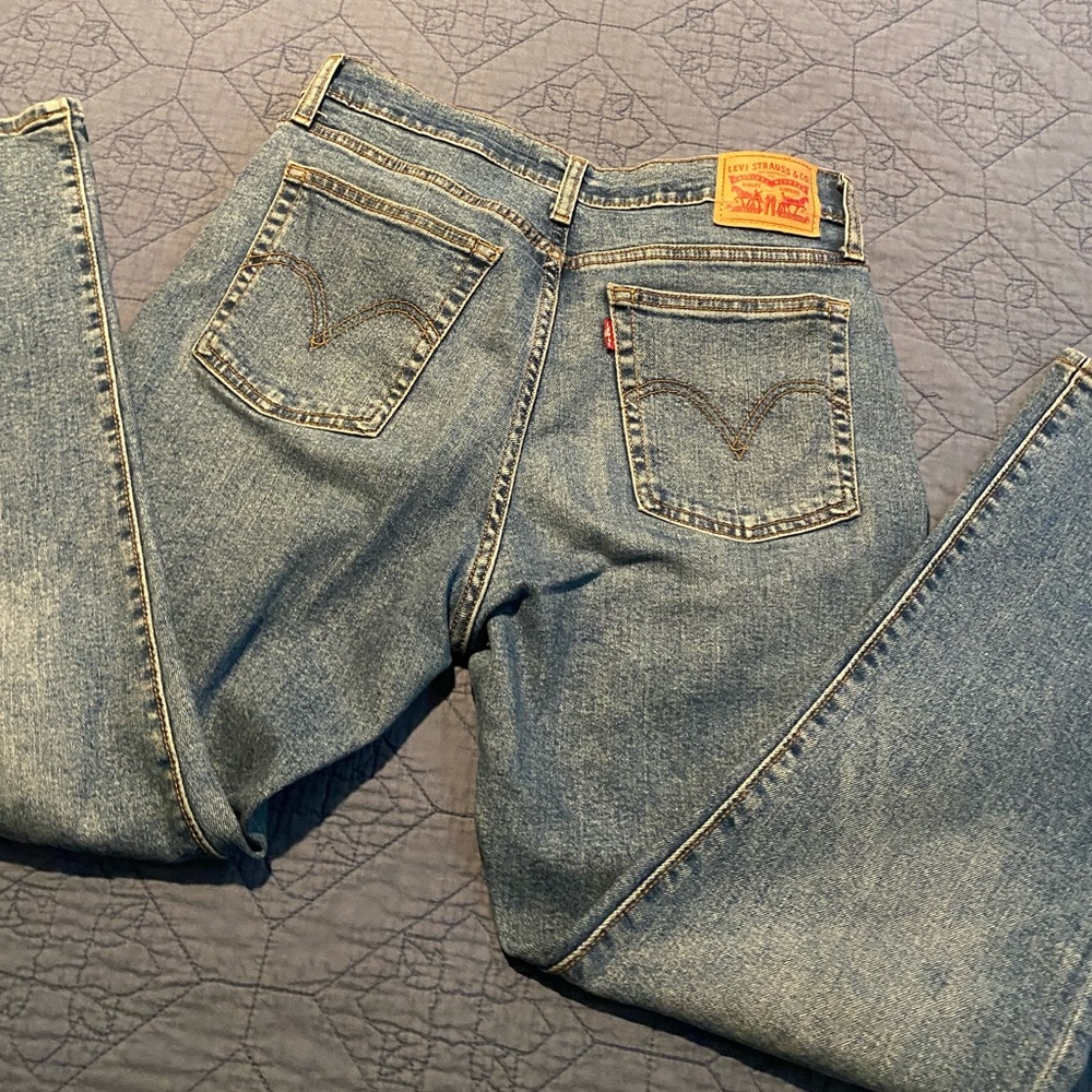 Levi’s wedgie straight